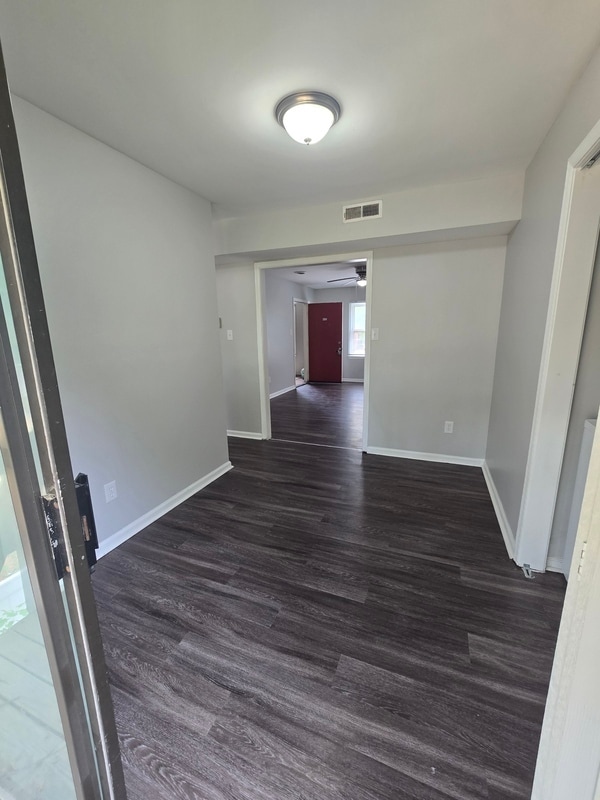 Foto del edificio - 4452 Baxter Rd