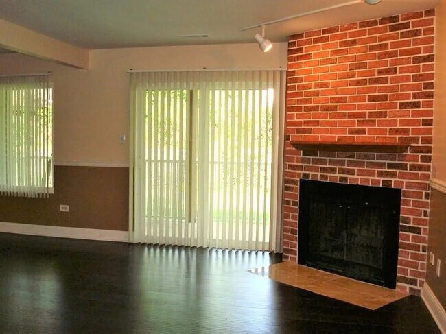 Foto del edificio - 2252 N Baldwin Way