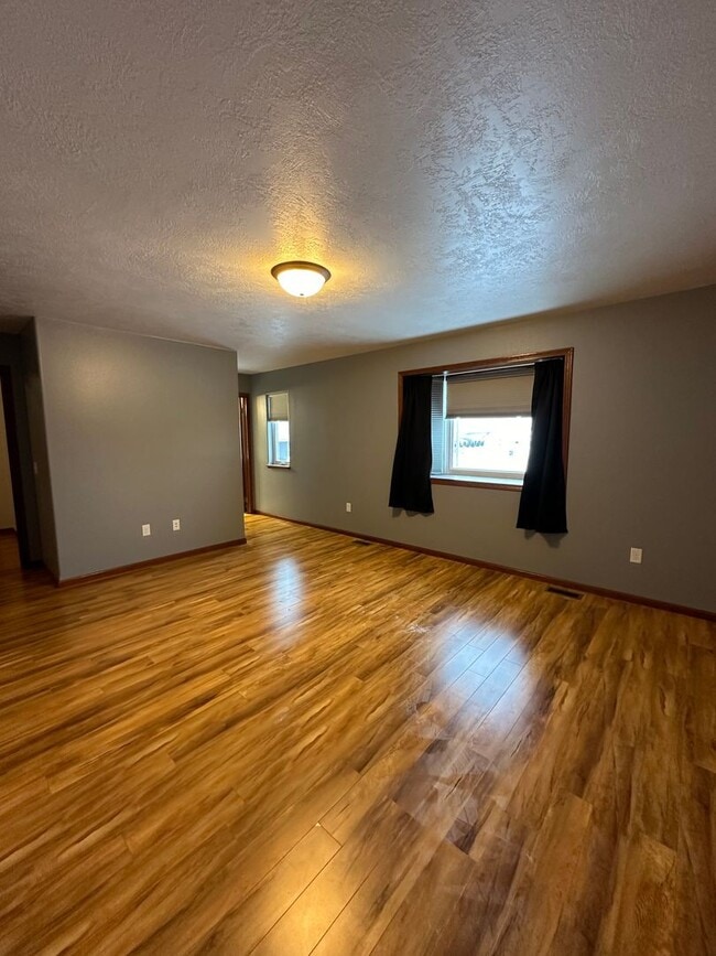 Foto del edificio - 1524 35th Ave SE