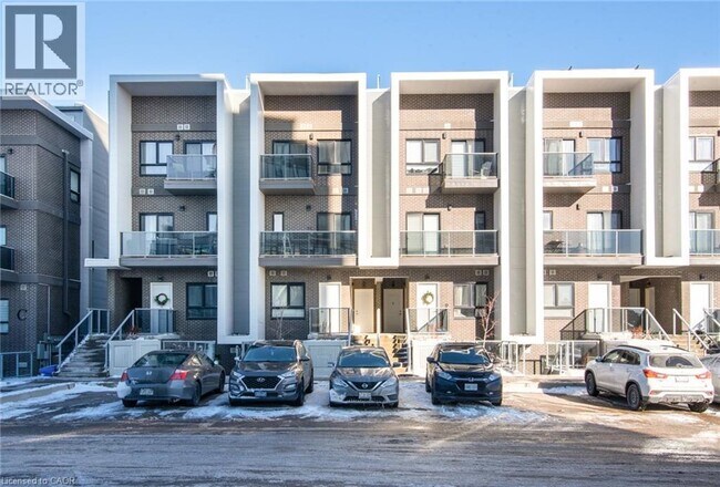 Photo du bâtiment - 1430 Highland Rd W