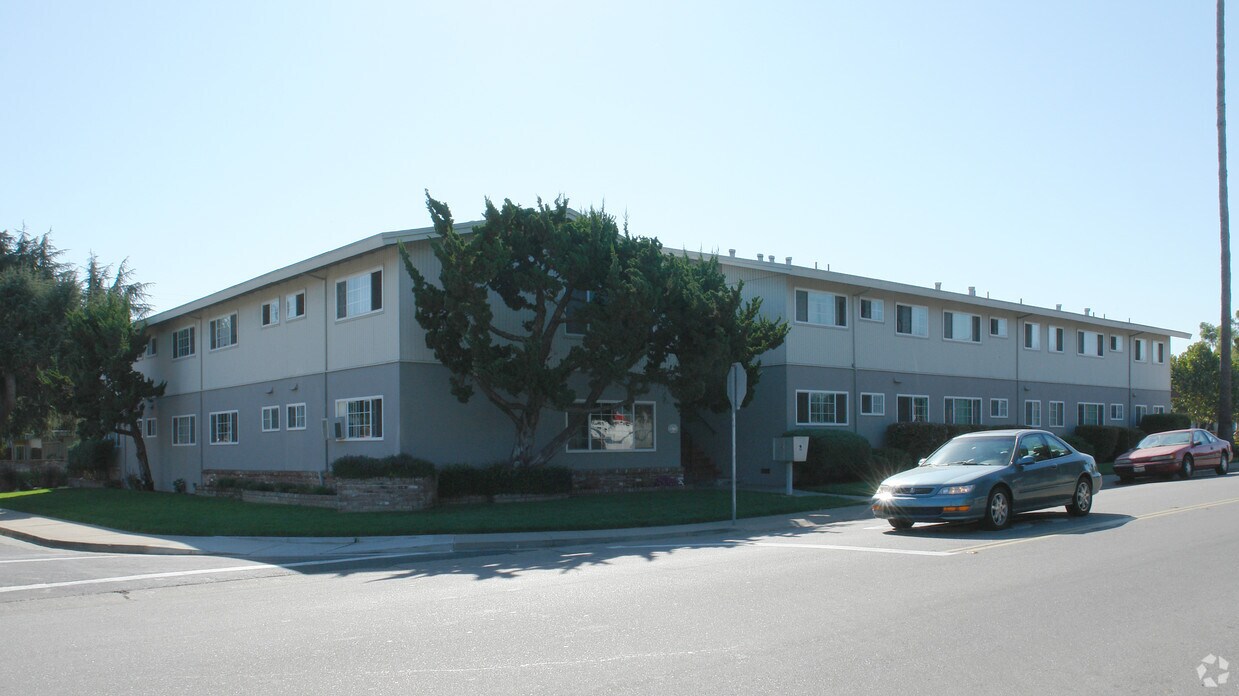 Primary Photo - 532 N Central Ave