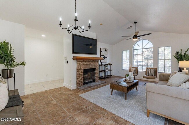 Foto del edificio - 5248 N 102nd Ave