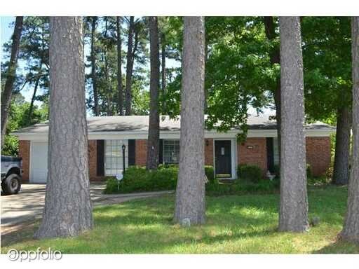 Primary Photo - 9423 Blom Blvd