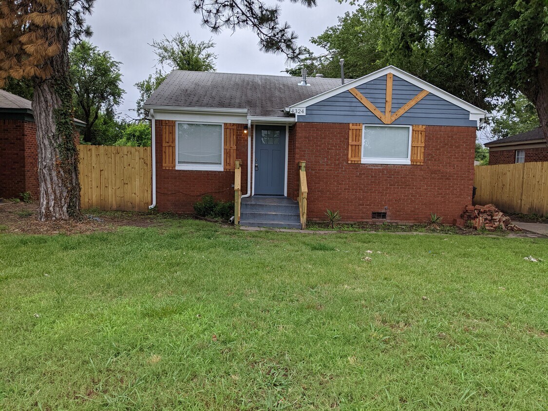 Photo - 4324 NW 16th St (Oklahoma City, OK)