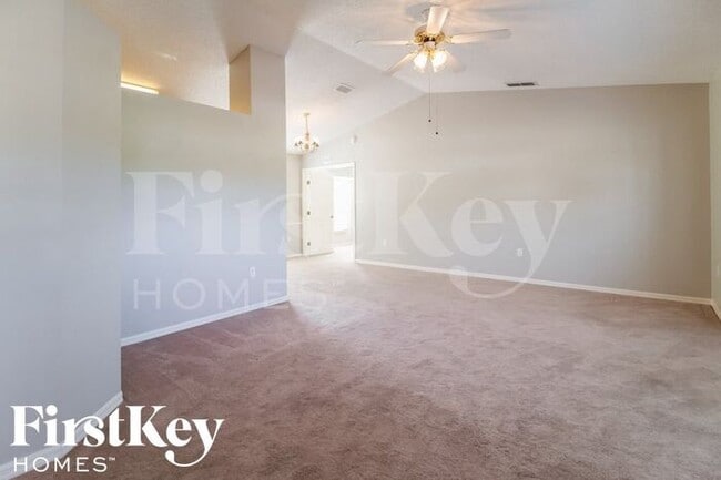 Building Photo - 1338 Trollman Ave