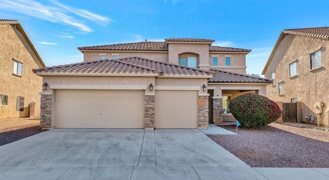 Building Photo - Gorgeous 5 bedroom 3 car garage home in We...
