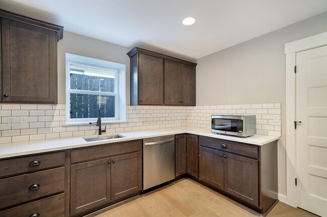 Foto del edificio - Stylish South Tabor apartment 5 blocks fro...