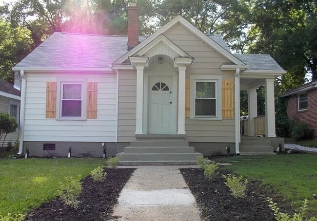 Photo - 504 Green Ave House