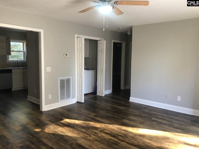 Building Photo - 2446 Watson St