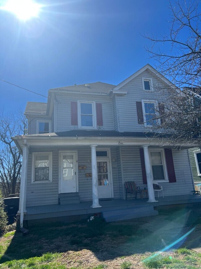 Foto del edificio - 1406 Campbell Ave SW