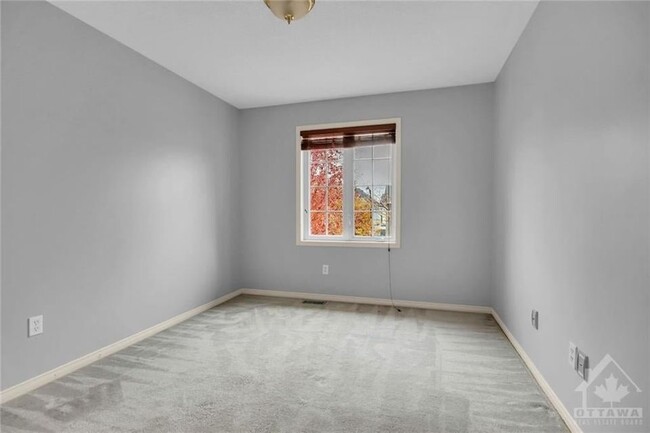 Building Photo - 623 Aquaview Dr