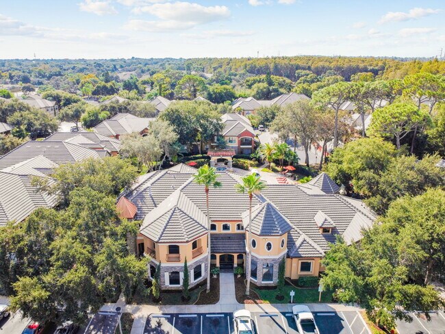 Casa club comunitaria - 2151 Chianti Pl