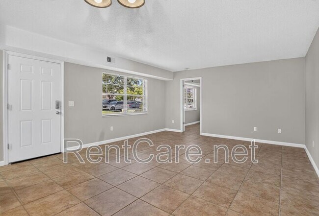 Foto del edificio - 53 Windtree Ln