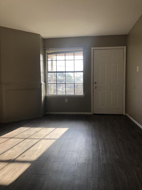 Building Photo - 2019 Mariner Dr