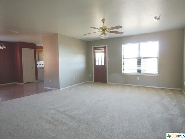 Building Photo - 1311 Katelyn Cir