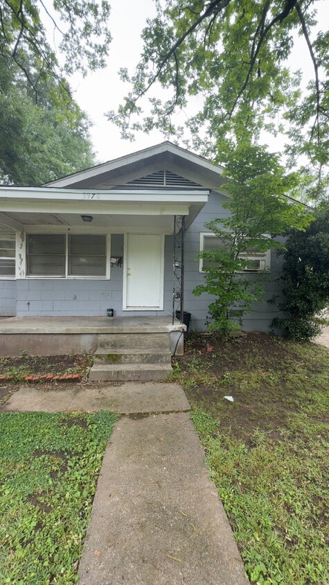 Affordable Duplex in Fondren! - Affordable Duplex in Fondren!