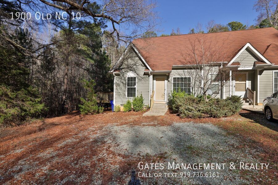 Foto principal - Cute Duplex unit on Old NC10 in Hillsborough