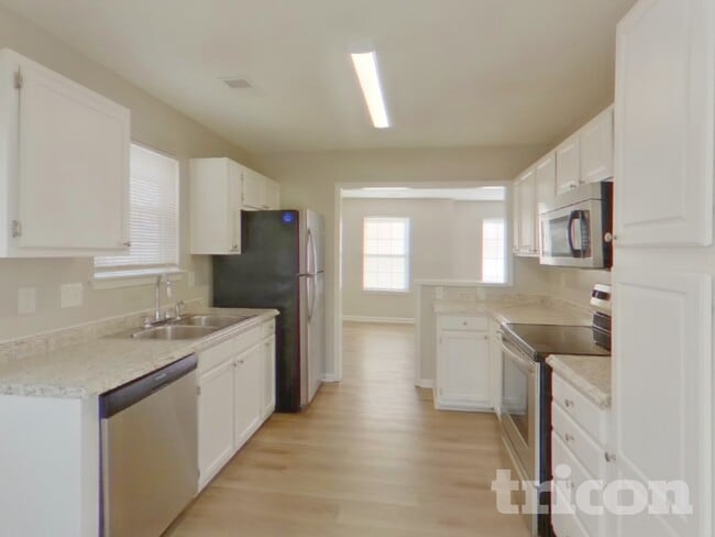 Foto del edificio - 262 Stonewood Dr