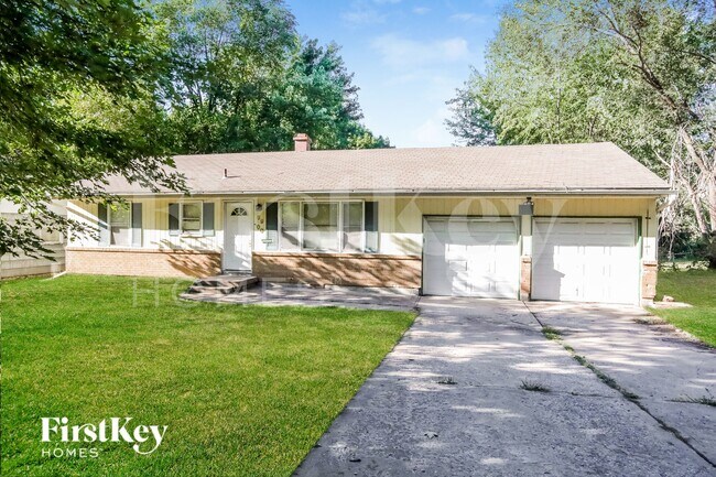 Foto del edificio - 6900 Fairlane Dr