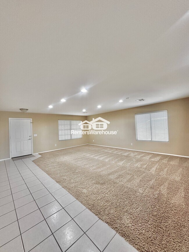 Foto del edificio - 9017 W Yukon Dr