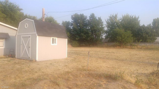 Building Photo - 30 S Wherry Ln
