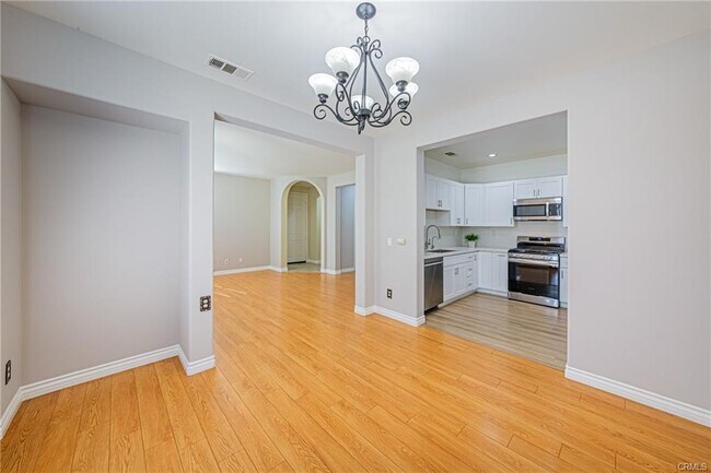 Foto del edificio - 138 S Hidden Path