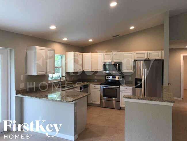 Building Photo - 6168 Lomax St