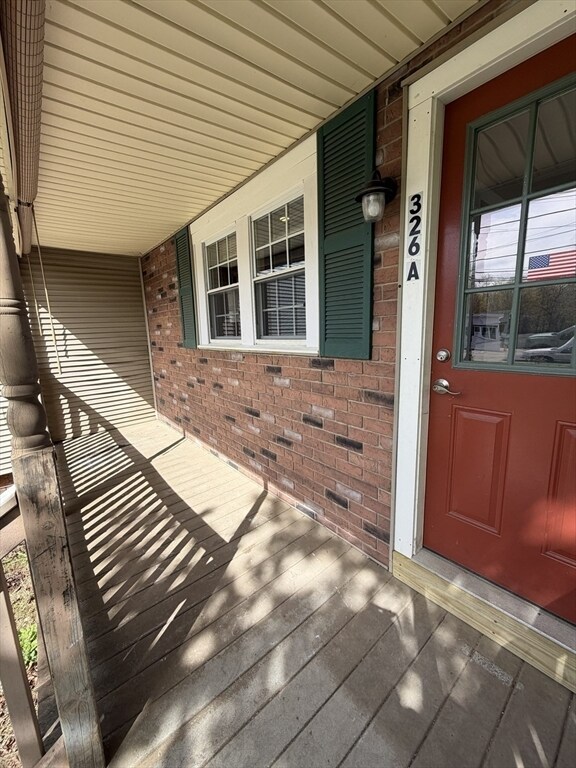 Foto del edificio - 326 N Main St