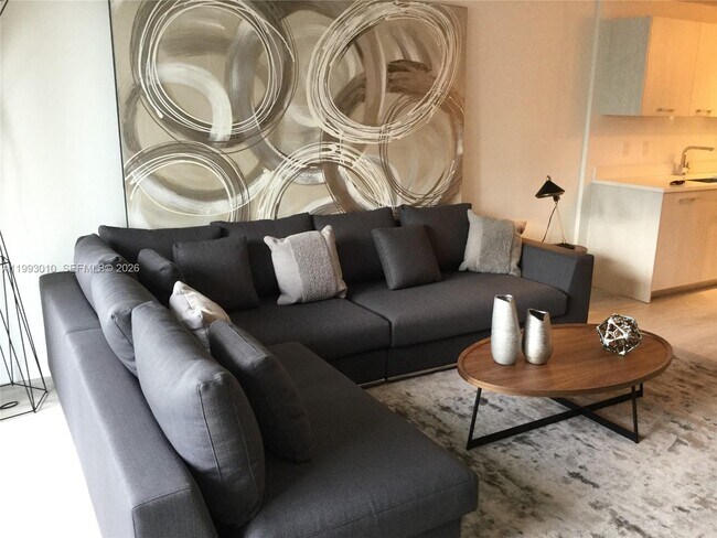 Foto del edificio - 55 SW 9th St