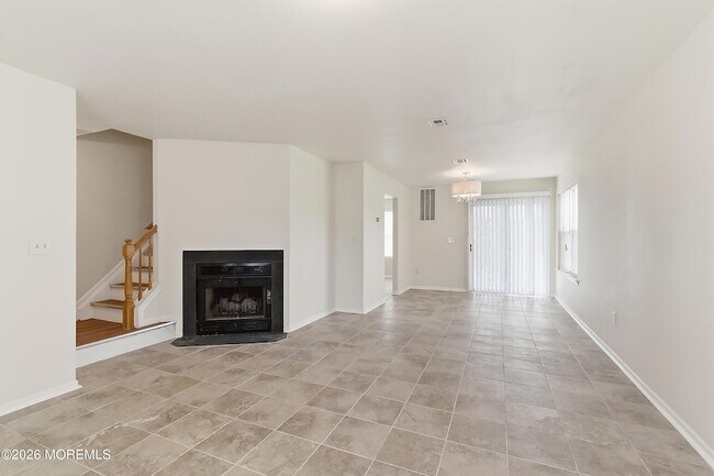 Foto del edificio - 2 Jodhpur Ct