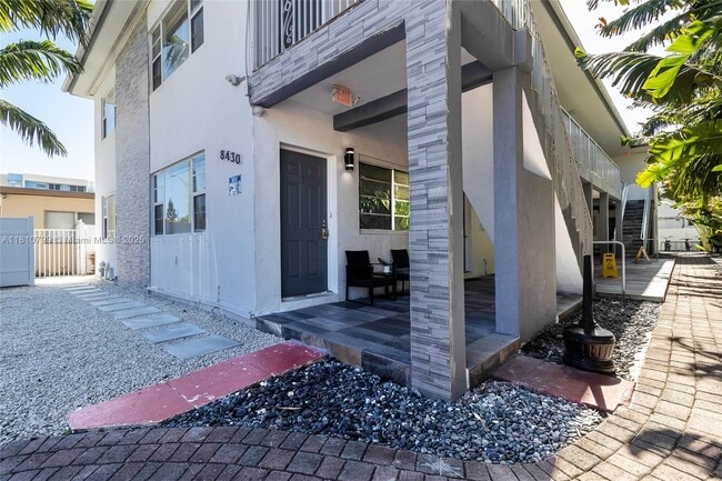 Building Photo - 8430 Harding Ave