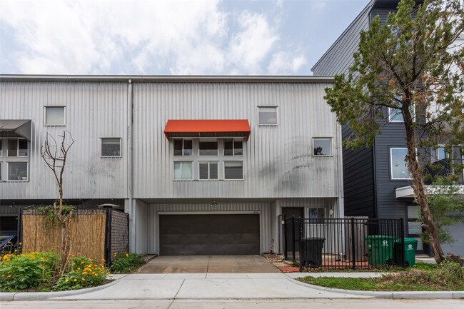 Building Photo - 1424 Bailey St