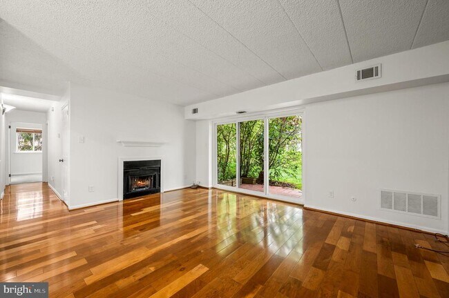 Foto del edificio - 93 Le Forge Ct
