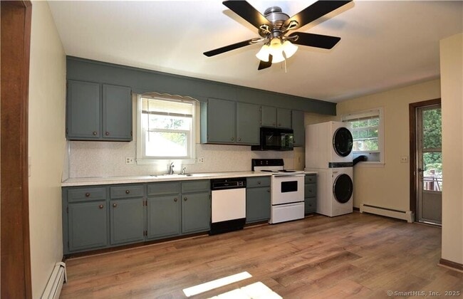 Building Photo - 56 Mozart St