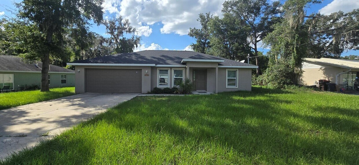 Primary Photo - 8703 Juniper Rd