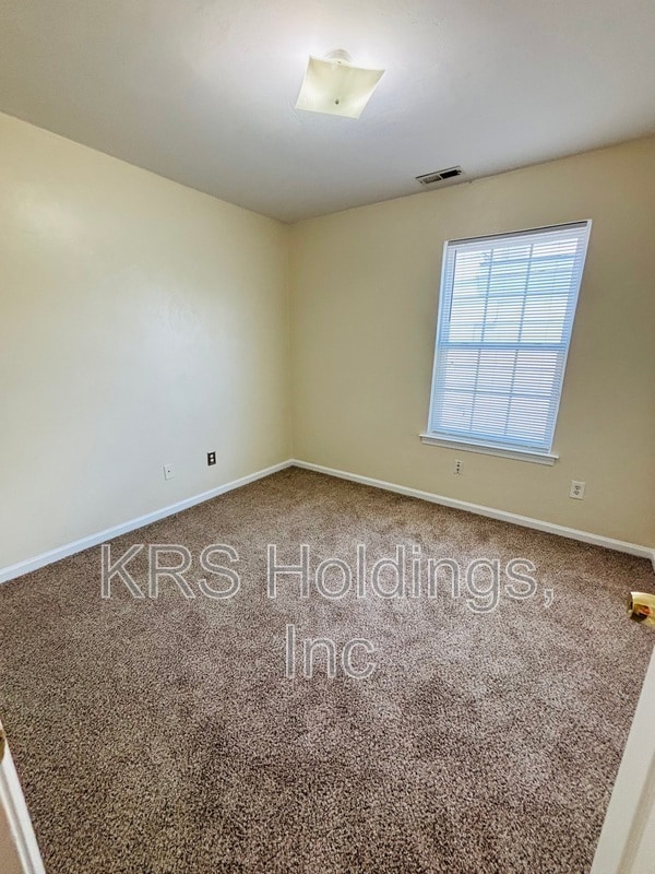 Building Photo - 806 Whitehead Ave