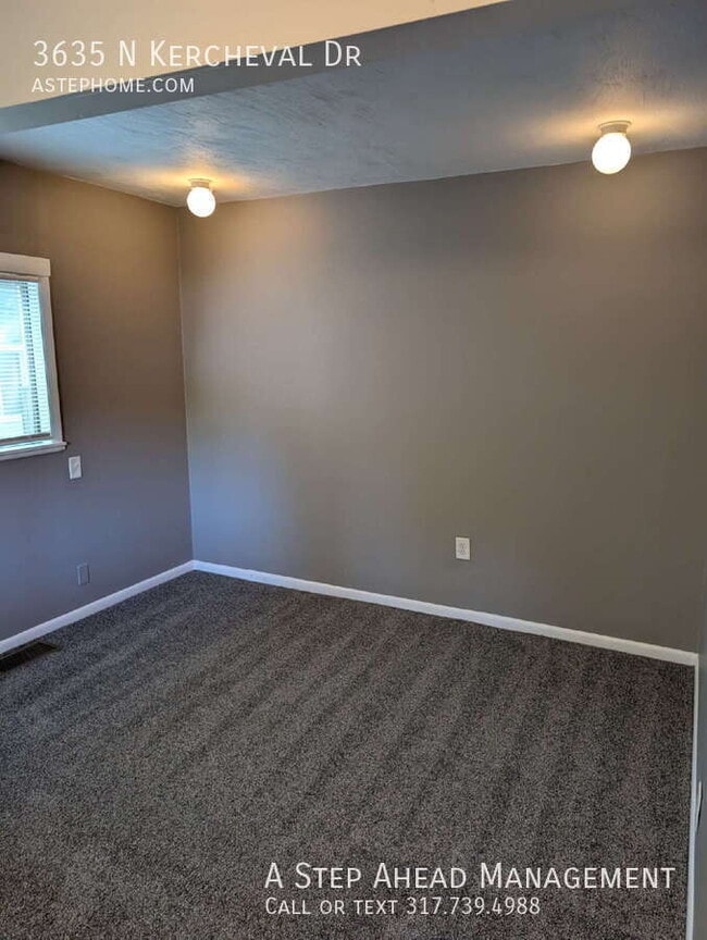 Building Photo - 3635 N Kercheval Dr