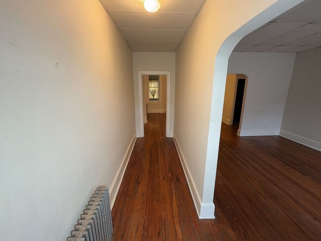 Foto del edificio - Three Story Townhome