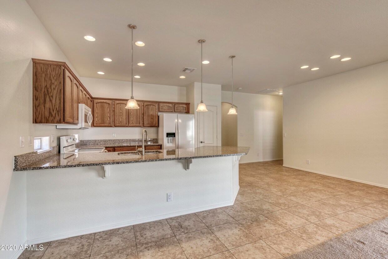 Foto principal - 10960 E Monte Ave