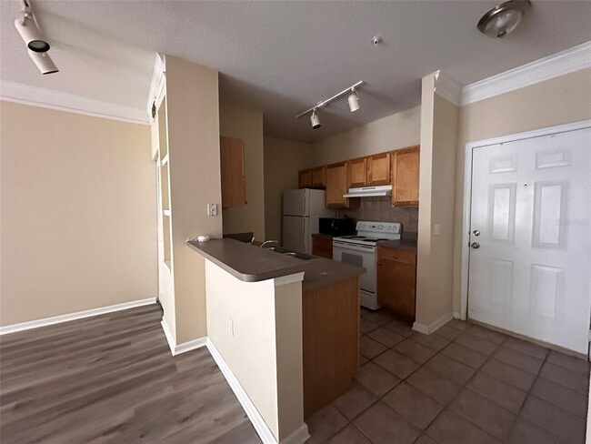 Building Photo - 4207 S Dale Mabry Hwy