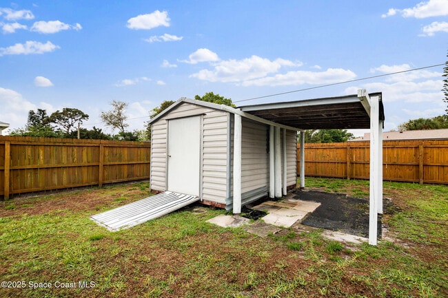 Foto del edificio - 314 Comet Ave SE