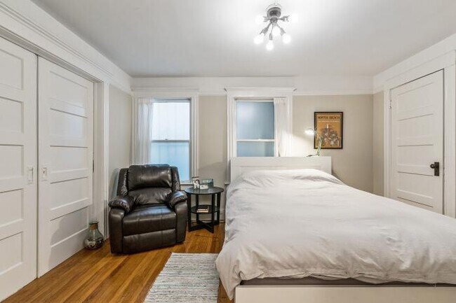 Foto del edificio - 2 bedroom in San Francisco CA 94117