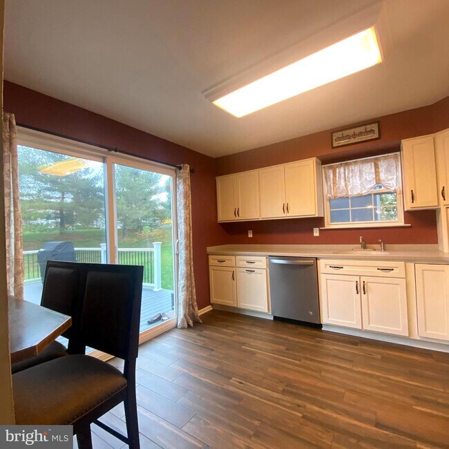 517 Andalusian Rd, Schwenksville, PA 19473 House Rental in