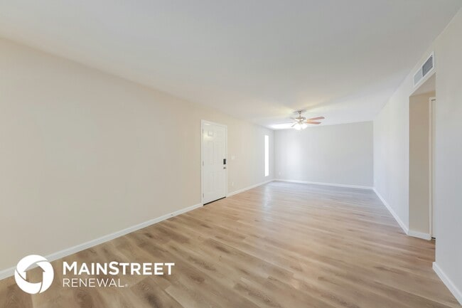 Foto del edificio - 4322 E Saint Catherine Ave