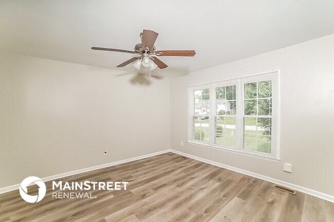 Foto del edificio - 7612 Sedgewick Ridge Rd