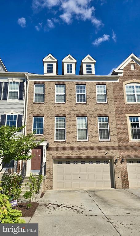 Building Photo - 12823 Rustic Rock Ln