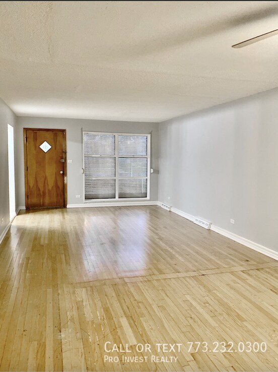 Foto principal - Rehabbed 2 bed 1 bath House for Rent in Ca...