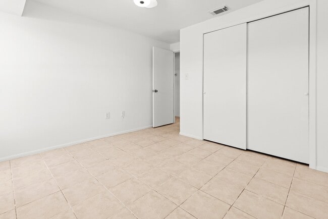 Building Photo - 1057 Tropical Ave NW
