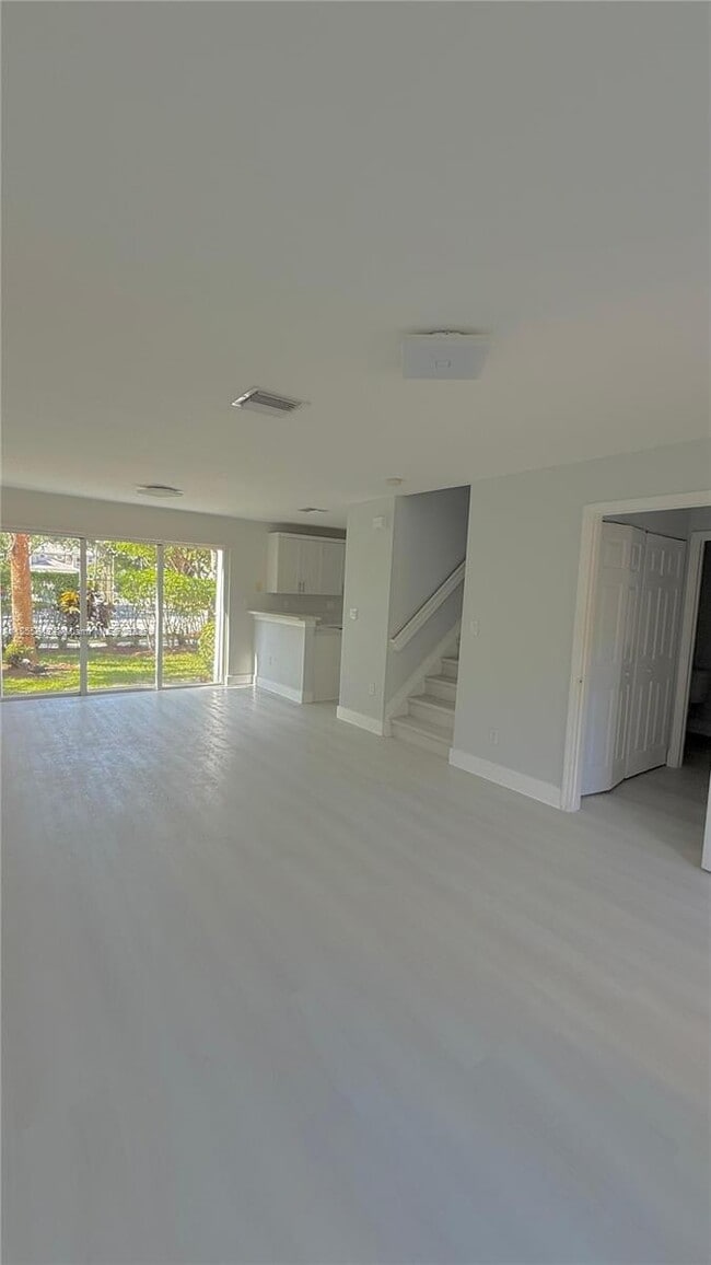 Foto del edificio - 2281 NW 171st Terrace