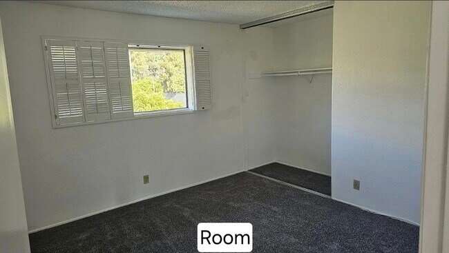 Foto del edificio - 832 Adelita St